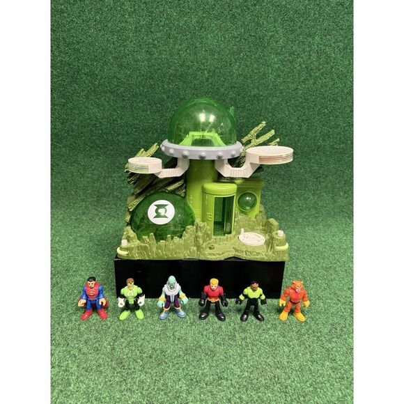 Imaginext DC Super Friends Green Lantern Planet Playset w/ Figures - Picture 1 of 8